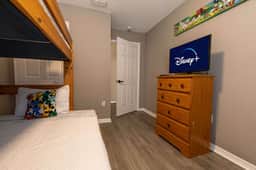 Cozy Family 3BR Townhouse  Perfect Stay for 6 Guests! - Image 3