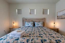 Family Friendly 5BR Home Pool, Patio & Room for 10! - Image 4