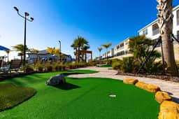Family Luxury 9BR Villa Poolside Bliss n Pool Table Fun - Image 5