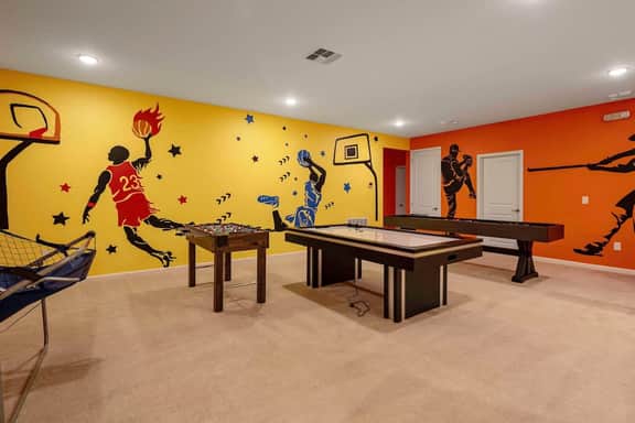 NBA Dream Mansion 15BR Luxury Villa w Pool - Image 4