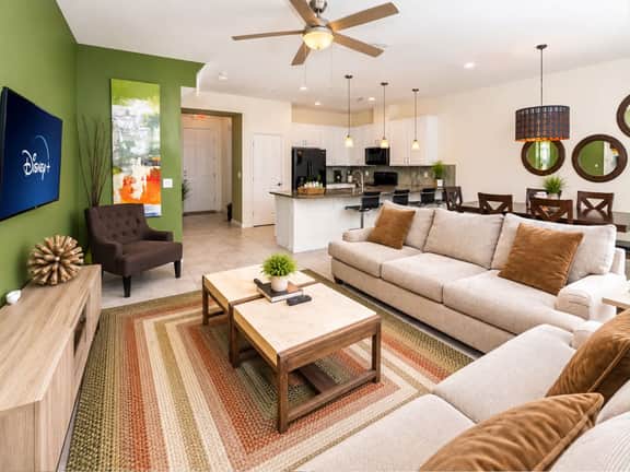 4BR Compass Bay Villa • GREAT Location • Relax - Image 4